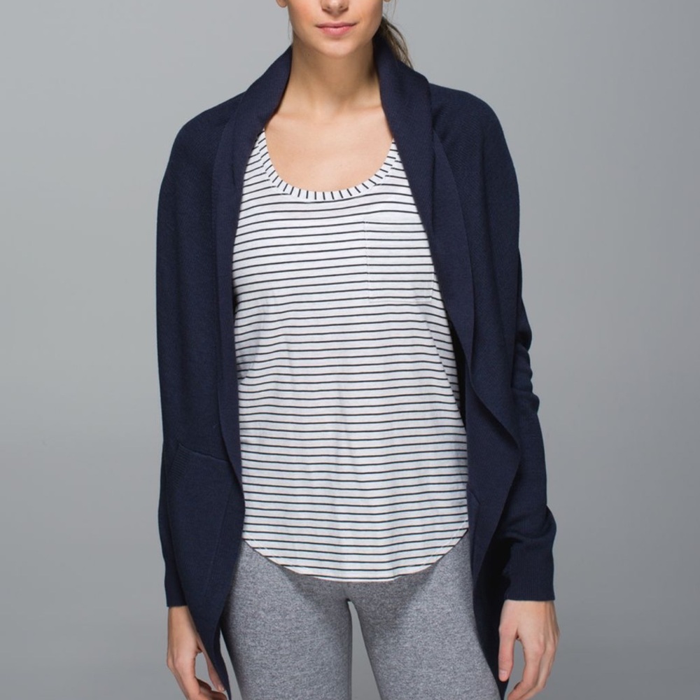 lululemon athletica Heathered Inkwell Wrap Sweater With Hood Size 6 Athleisure